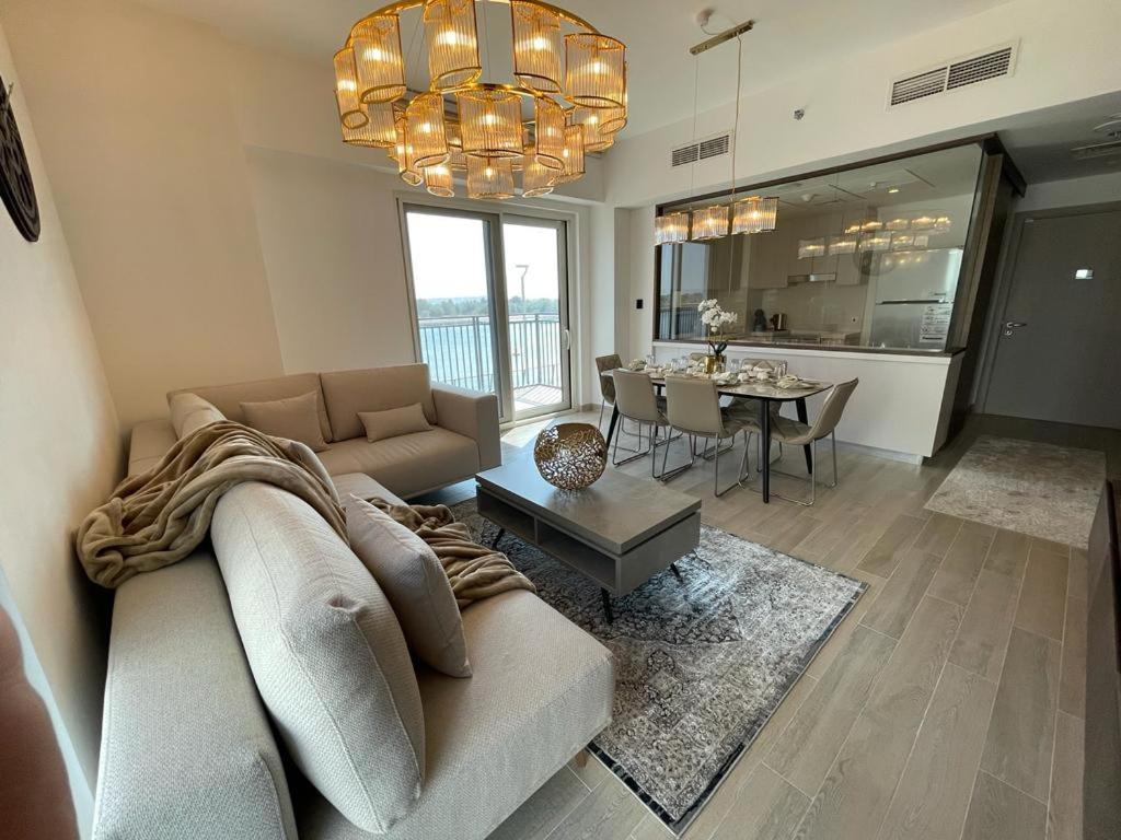 Smart Living Apartment